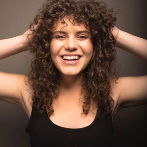 Meet your Posher, Hailey